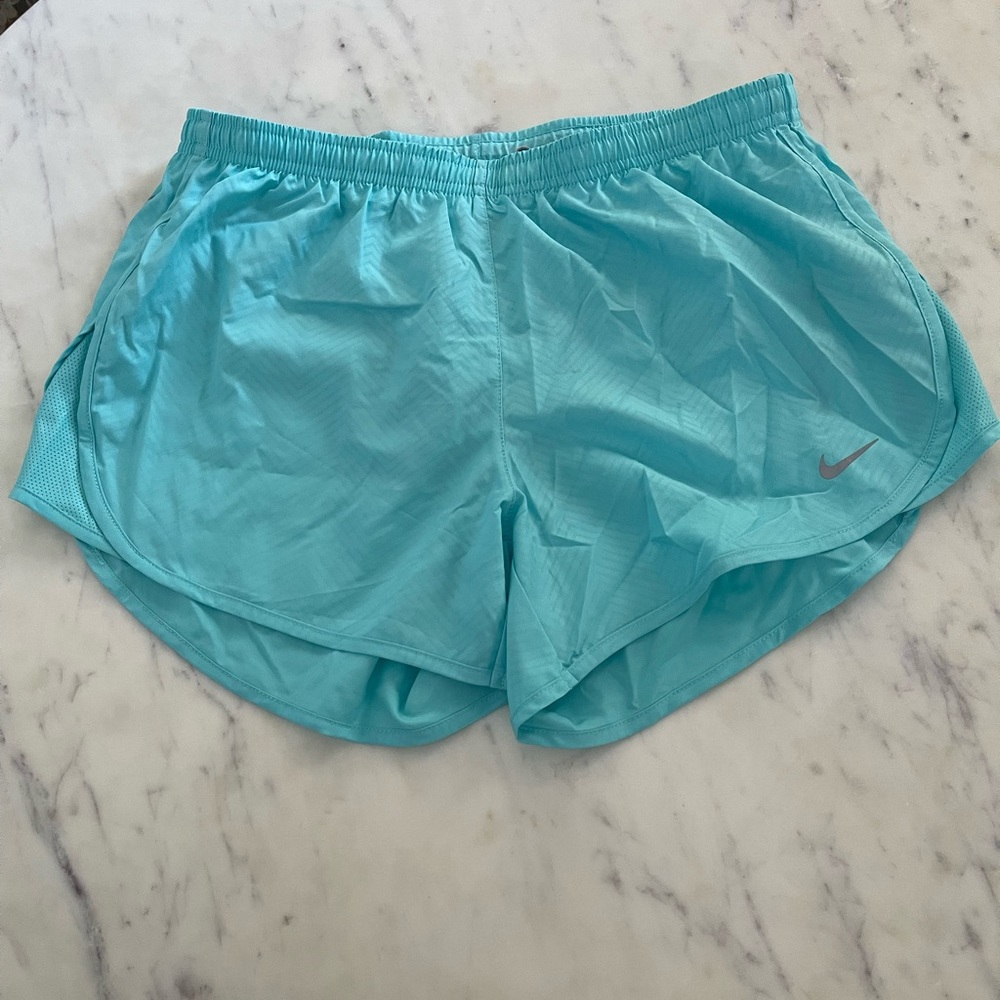 Womens Nike Teal Shorts Sz S NWT